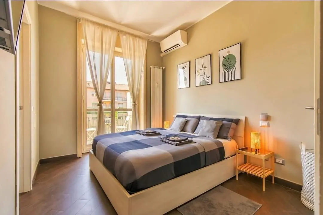 Exclusive & Strategic 2-Bedroom Apartment, 50M From M4 Milánó